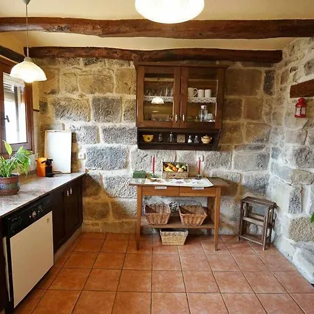 Con Mucho Encanto En Un Entorno Mágico Сasa de vacaciones *
