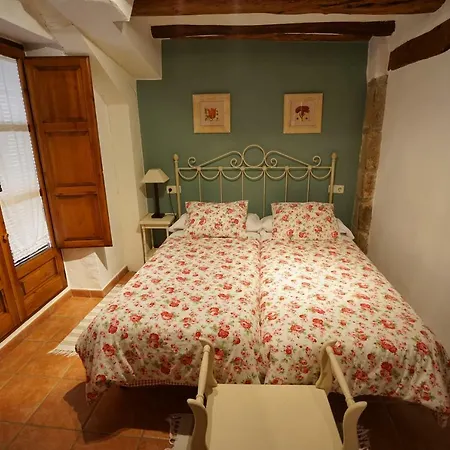 Con Mucho Encanto En Un Entorno Magico Horta de Sant Joan